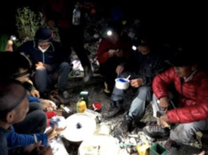AM2:30朝食
